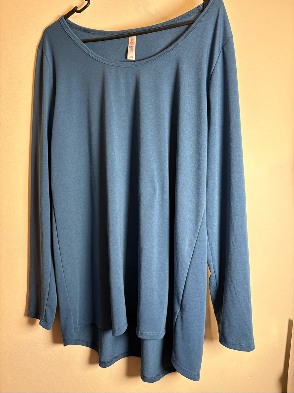 LuLaRoe Dusty Blue Long Sleeve Scoop Neck Top size 2x